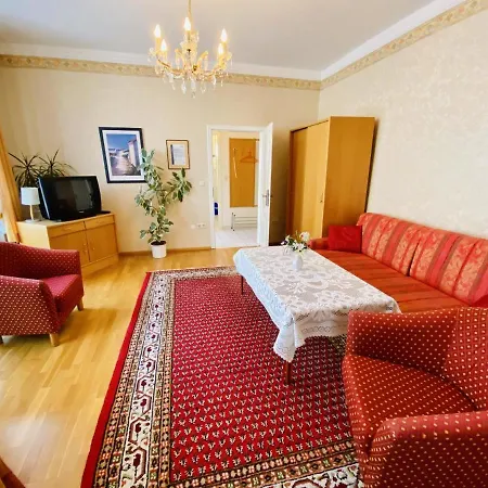 Haus Louise/schwalbennest Apartment Rostock
